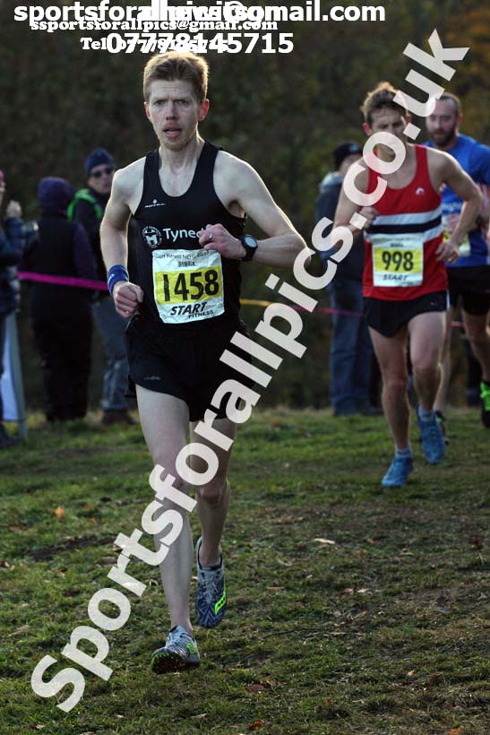 Senior mens 2017 Start Fitness North Eastern Harrier League, Aykley Heads, Durham. Photo:  David T. Hewitson/Sports for All Pics